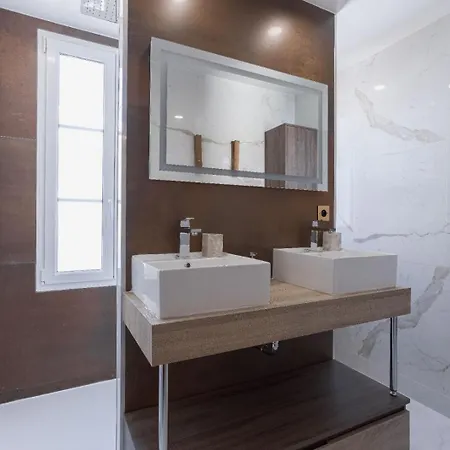 L'olivier - 1 Chambre, Clim, Palais & Plage, Fraichement Renove 公寓 戛纳